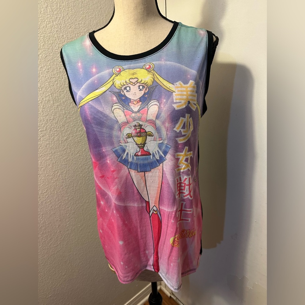 ⭐ Last Chance! Sailor Moon Graphic Tank Top